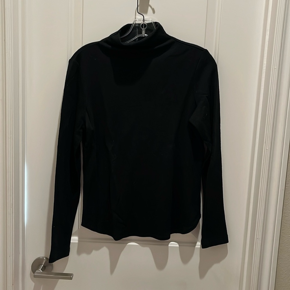Worth lightweight wool turtleneck 12 curved hem detail zipper back close new
